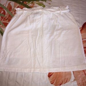 White skirt with pockets